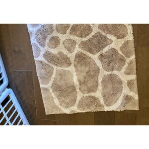 ABYSS. stepping stone area rug